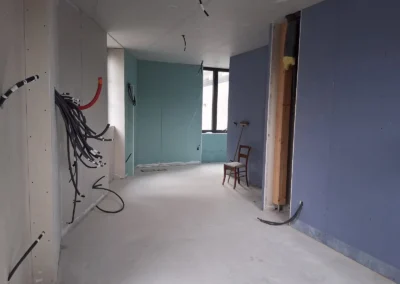 Travaux extérieurs sur un bâtiment ancien