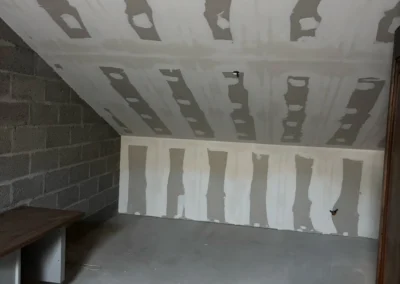 Travaux de peinture sur façade extérieure
