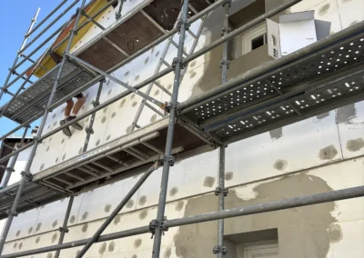 Travaux intérieurs liés à l'isolation et aux finitions